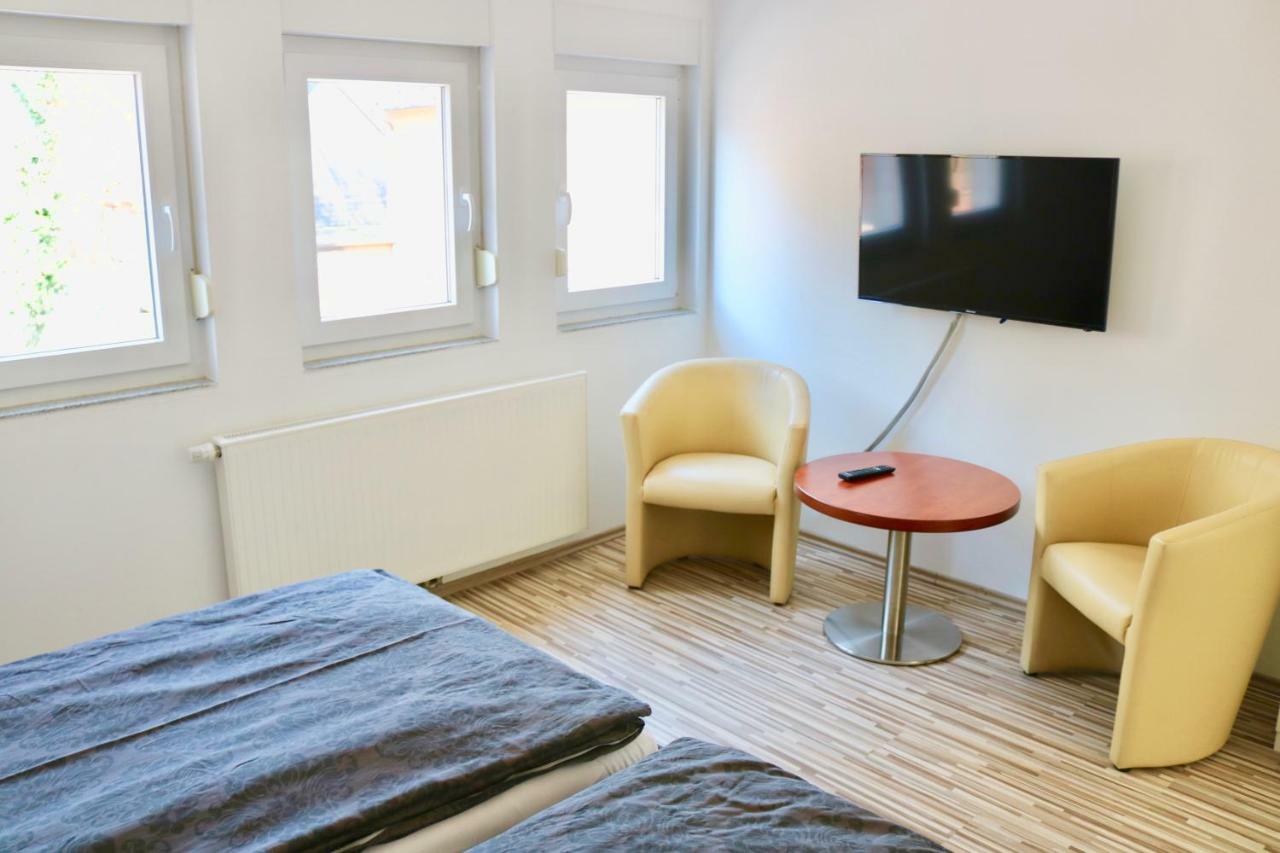 Zwei Ferienwohnungen Anker Max 5 Personen & Leuchtturm Max 4 Personen, Direkt In Steinhude Scheunenviertel, Balkon, Wlan , Privater Parkplatz, Wallbox Экстерьер фото